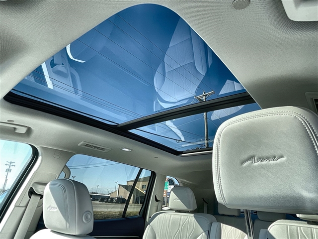 2025 Buick Enclave Avenir