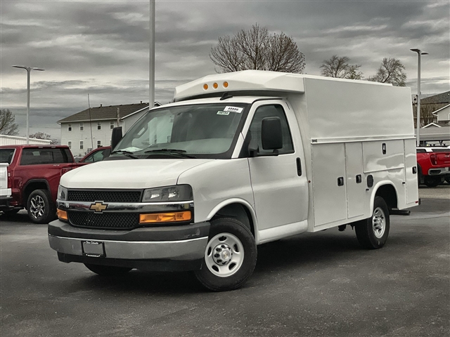 2024 Chevrolet Express 3500