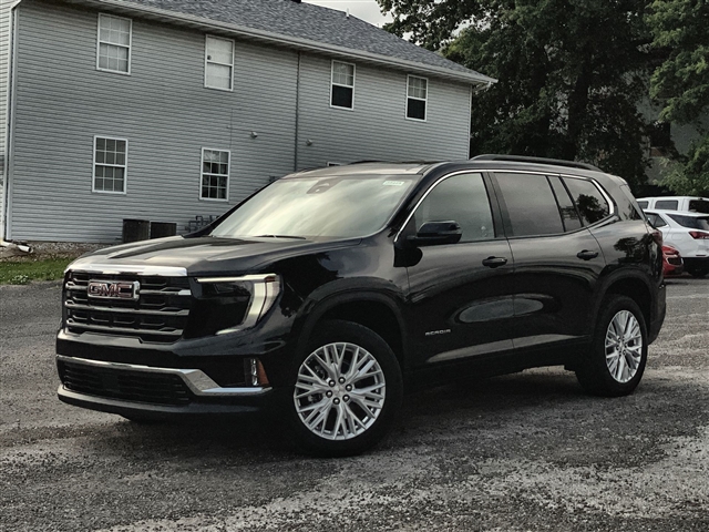 2025 GMC Acadia Elevation