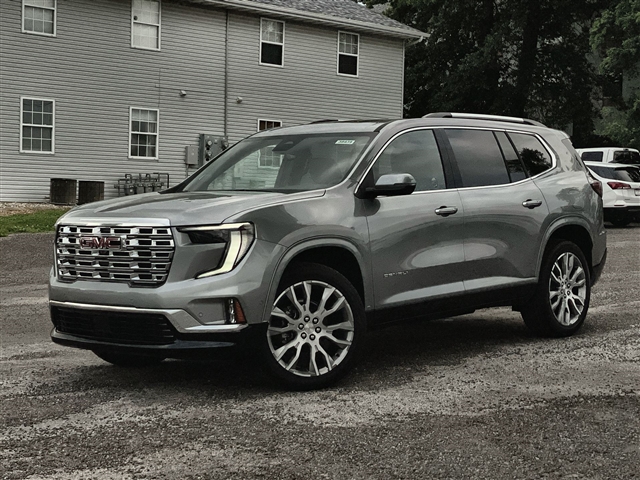 2025 GMC Acadia Denali