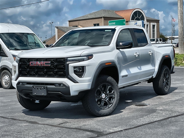 2024 GMC Canyon