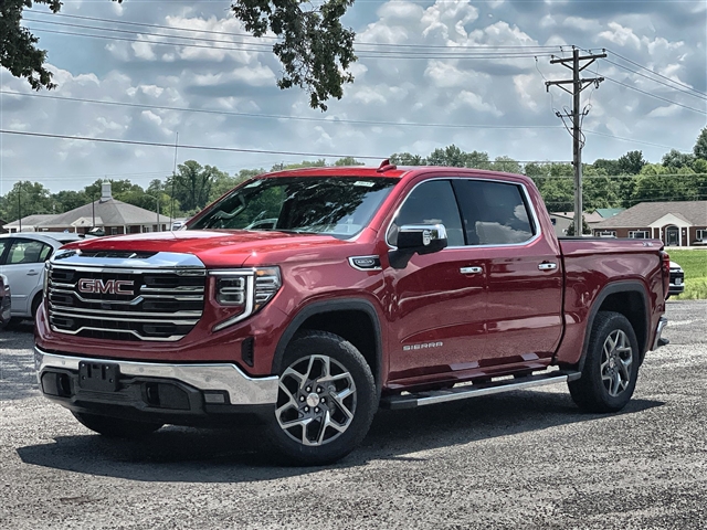 2025 GMC Sierra 1500 SLT