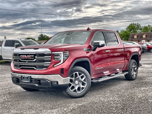 2025 GMC Sierra 1500 SLT