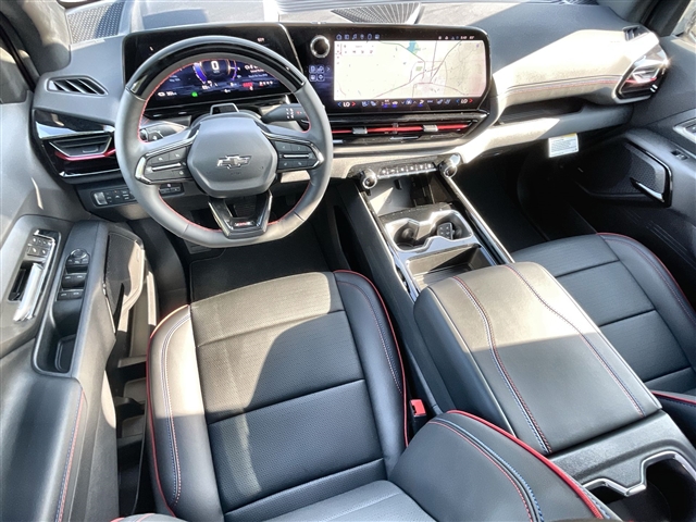 2025 Chevrolet Silverado EV RST
