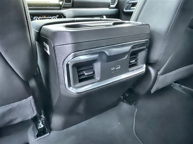 2025 GMC Sierra 2500HD SLT