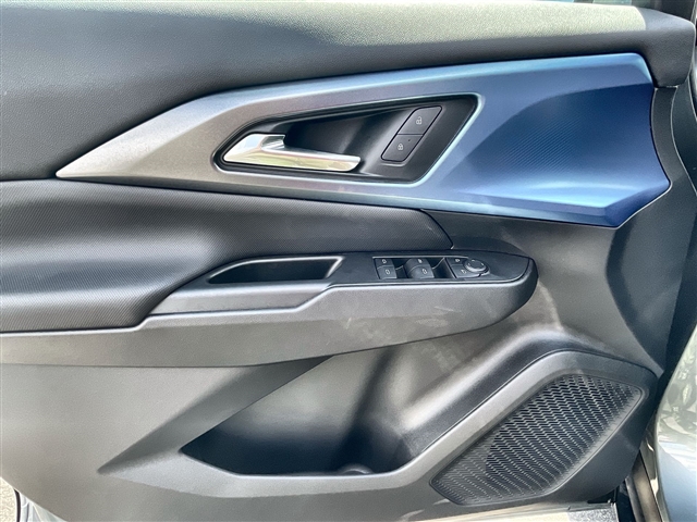 2025 Chevrolet Equinox EV LT2