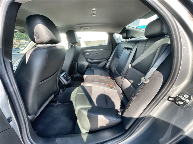 2017 Chevrolet Impala LT 1LT