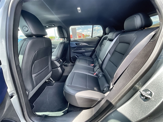 2025 Chevrolet Equinox EV LT2