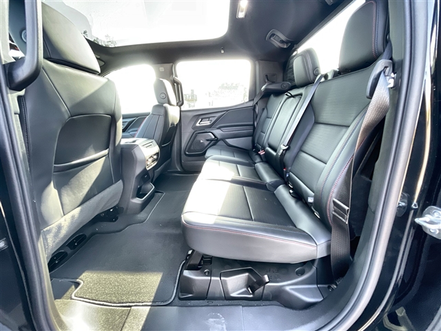 2025 Chevrolet Silverado EV RST