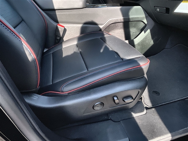 2025 Chevrolet Silverado EV RST