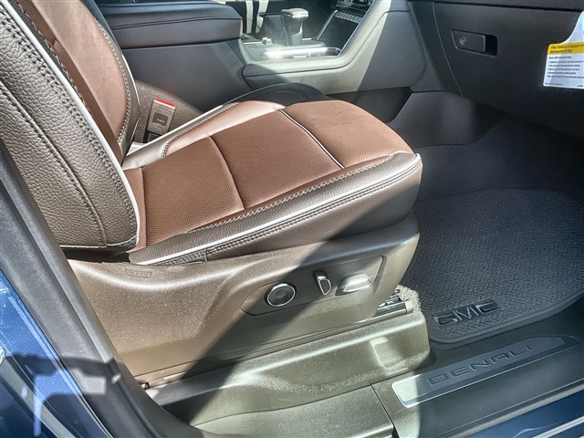 2025 GMC Sierra 1500 Denali