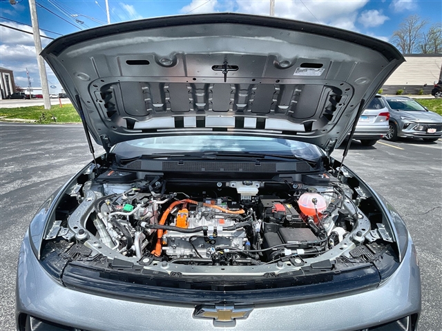 2025 Chevrolet Equinox EV LT2