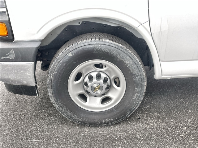 2024 Chevrolet Express 3500