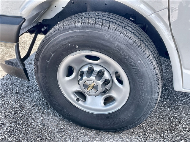 2024 Chevrolet Express 3500