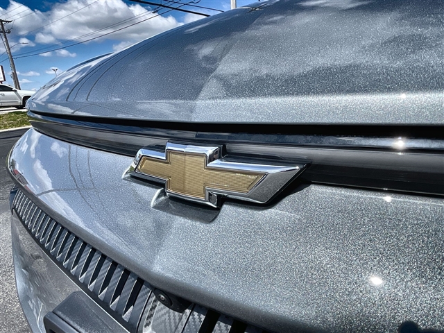 2025 Chevrolet Equinox EV LT2