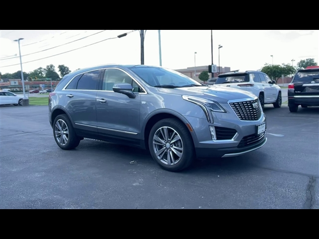 2020 Cadillac XT5 Premium Luxury