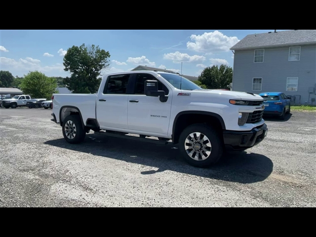 2025 Chevrolet Silverado 2500HD Custom