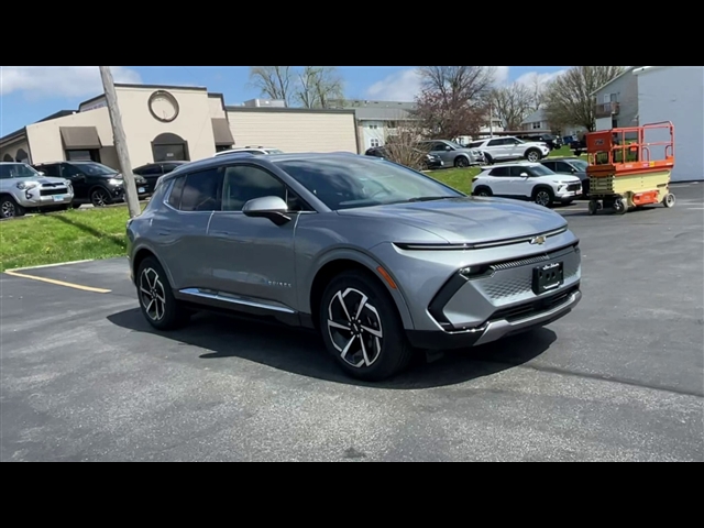 2025 Chevrolet Equinox EV LT2