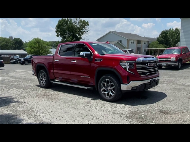 2025 GMC Sierra 1500 SLT