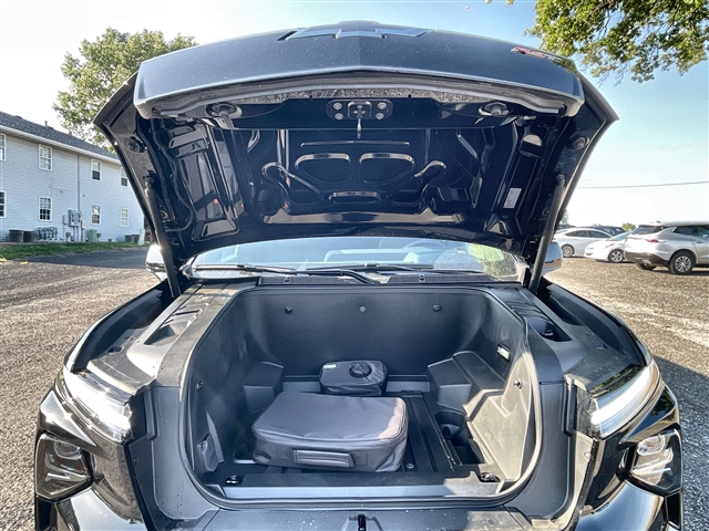 2025 Chevrolet Silverado EV RST
