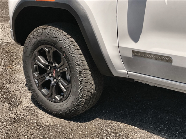 2025 GMC Canyon Elevation