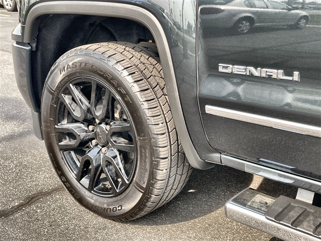 2018 GMC Sierra 1500 Denali