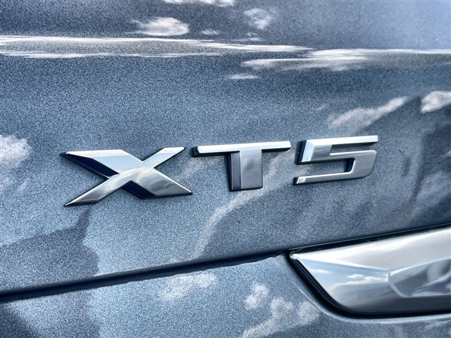 2020 Cadillac XT5 Premium Luxury