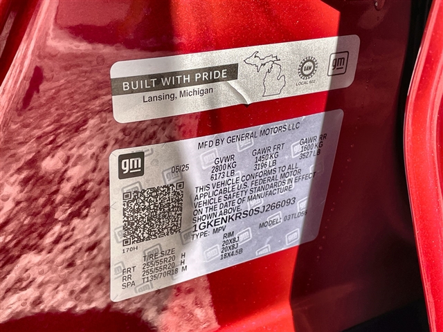 2025 GMC Acadia Elevation