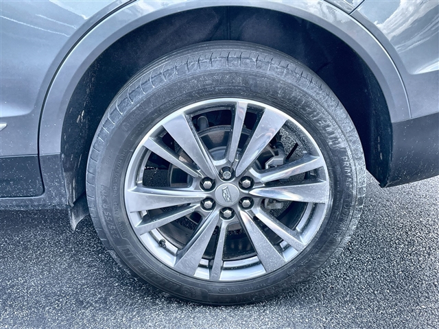 2020 Cadillac XT5 Premium Luxury