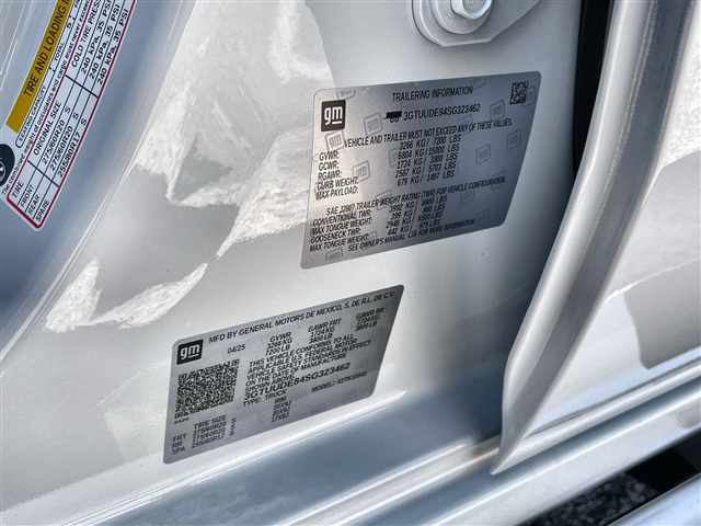 2025 GMC Sierra 1500 SLT