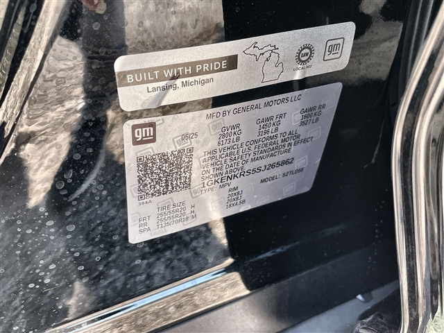 2025 GMC Acadia Elevation