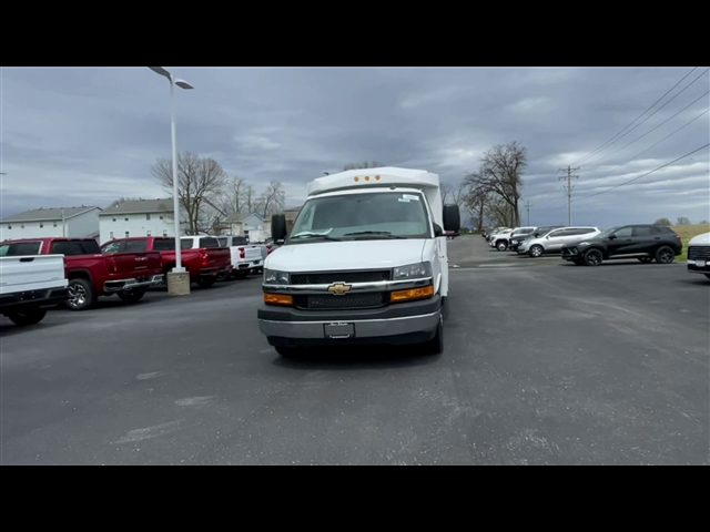 2024 Chevrolet Express 3500