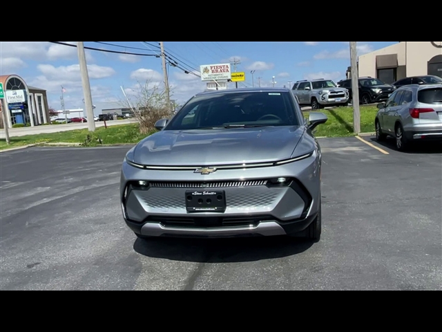 2025 Chevrolet Equinox EV LT2