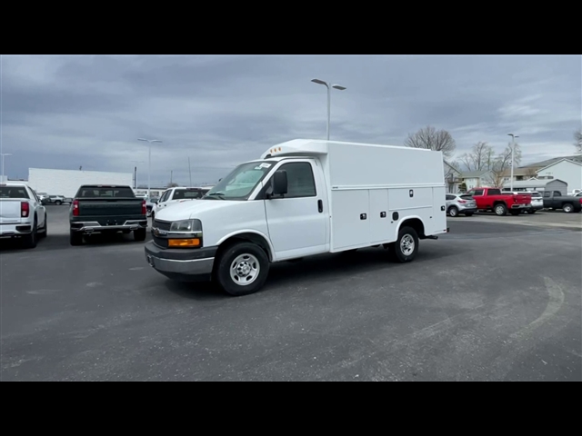 2024 Chevrolet Express 3500