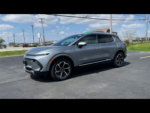 2025 Chevrolet Equinox EV LT2