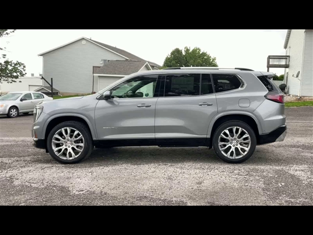 2025 GMC Acadia Denali