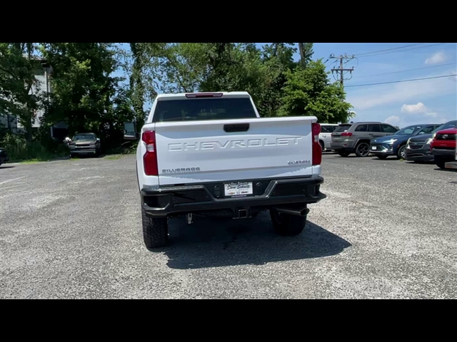 2025 Chevrolet Silverado 2500HD Custom