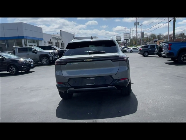 2025 Chevrolet Equinox EV LT2