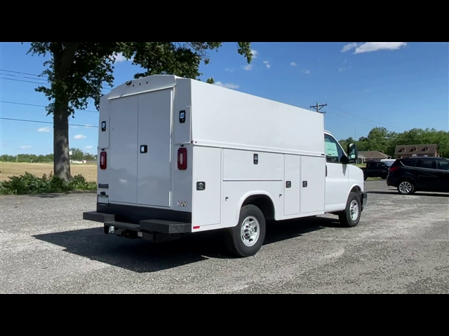2024 Chevrolet Express 3500