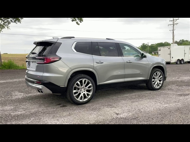 2025 GMC Acadia Denali