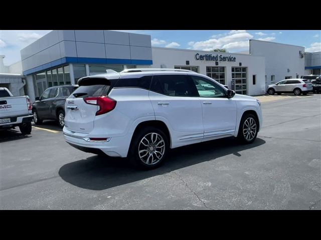 2022 GMC Terrain Denali