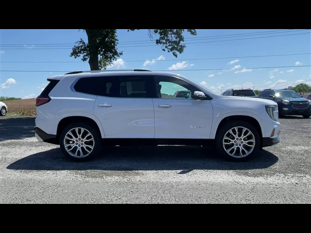 2025 GMC Acadia Denali