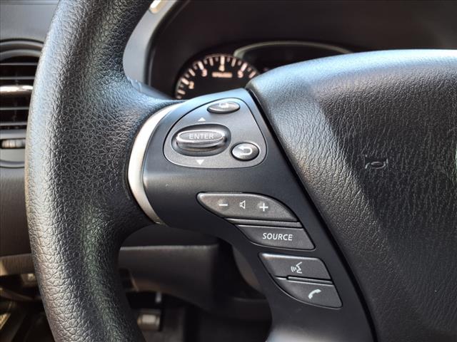 2020 Nissan Pathfinder S