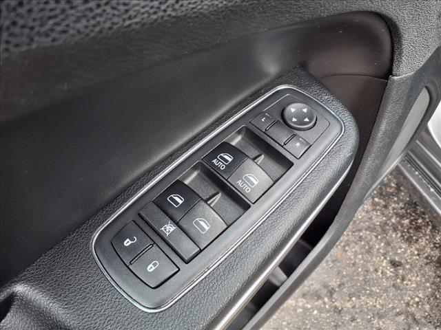 2018 Chrysler 300 S