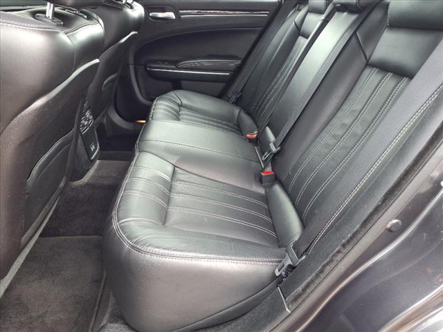 2018 Chrysler 300 S