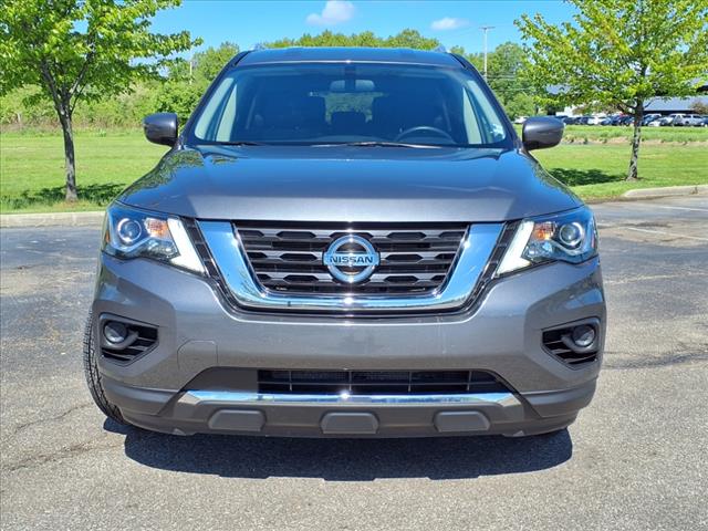 2020 Nissan Pathfinder S