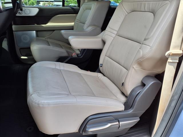 2022 Lincoln Navigator L Reserve