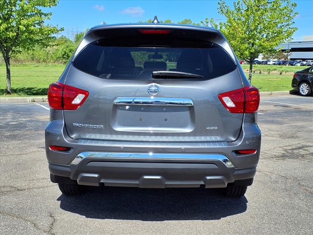 2020 Nissan Pathfinder S