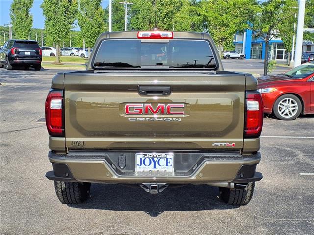 2023 GMC Canyon AT4
