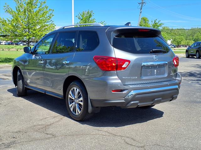 2020 Nissan Pathfinder S